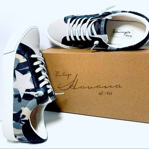 Vintage Havana ⭐️ STAR ⭐️ Sneakers Gail Camo *NWT*